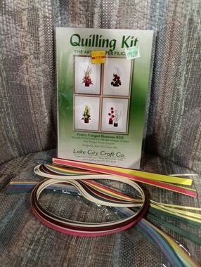 Quilling Kit with Multicolor Paper Strips